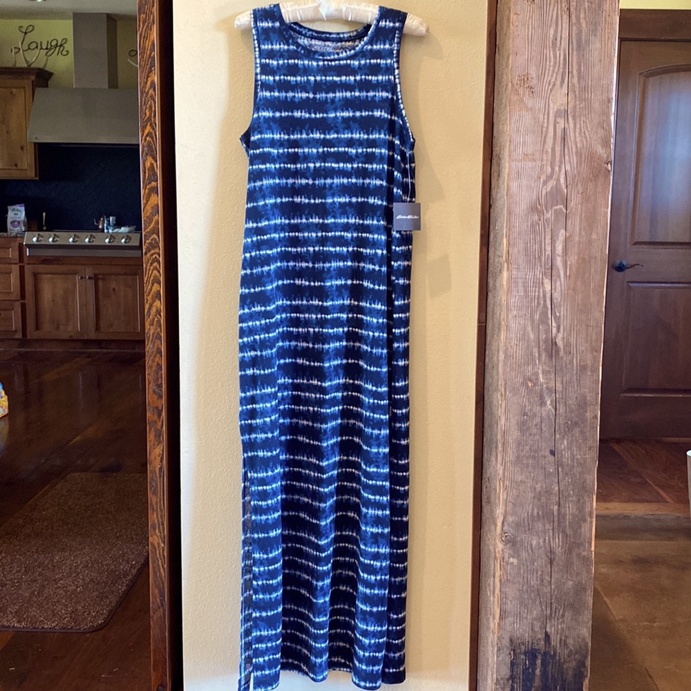 Maxi Dress - Size Medium